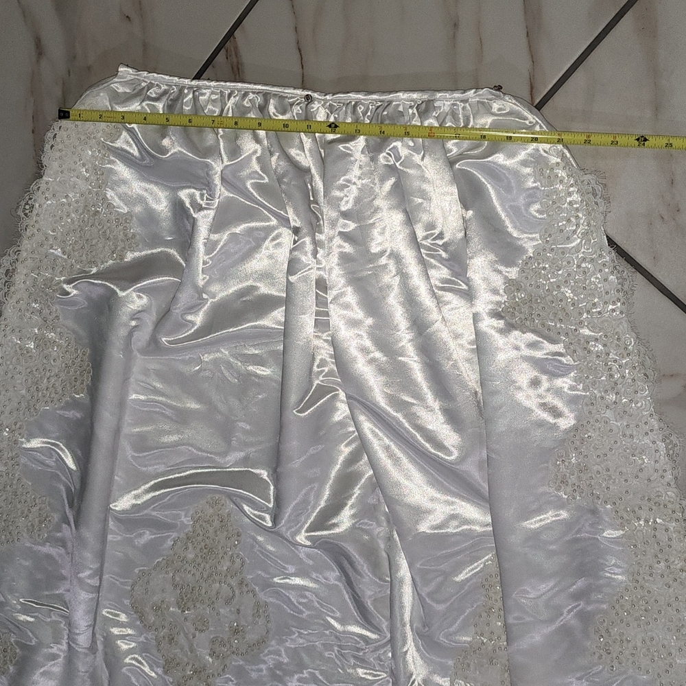 Vintage  Detachable wedding train long 100 inches  wide 47 inches like new